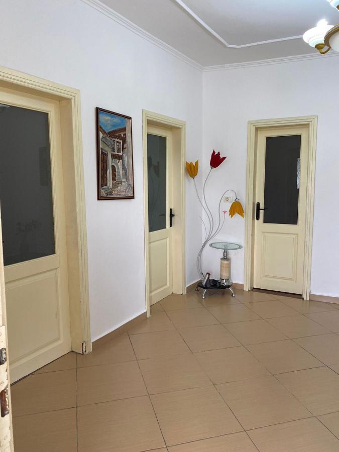 בראט Marl'S Home מראה חיצוני תמונה