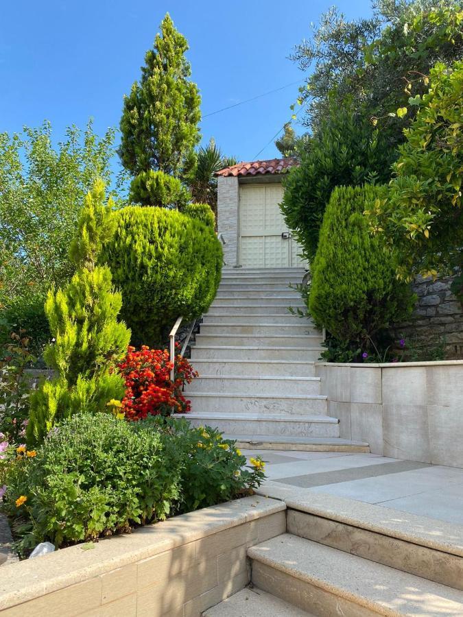 בראט Marl'S Home מראה חיצוני תמונה